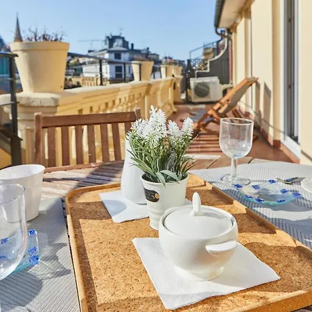 Prim By Basque Homes アパート *